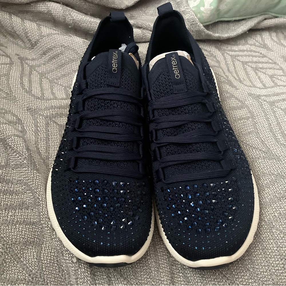 Aetrex Womans Navy Blue Rhinestone Sneakers